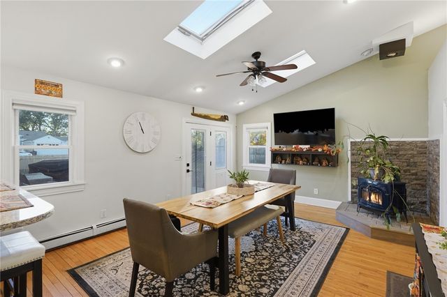 99 George Arden Avenue, Warwick, RI 02886