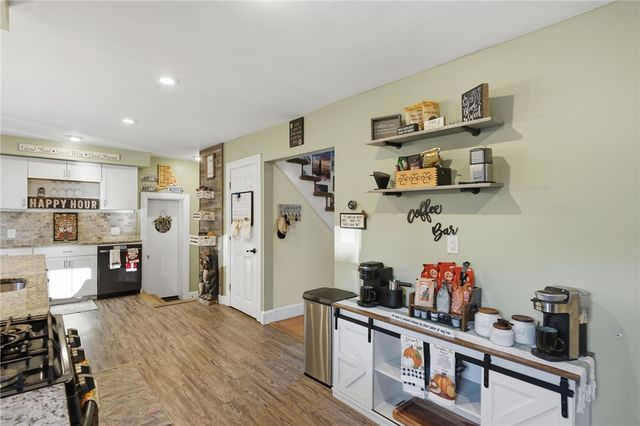 99 George Arden Avenue, Warwick, RI 02886