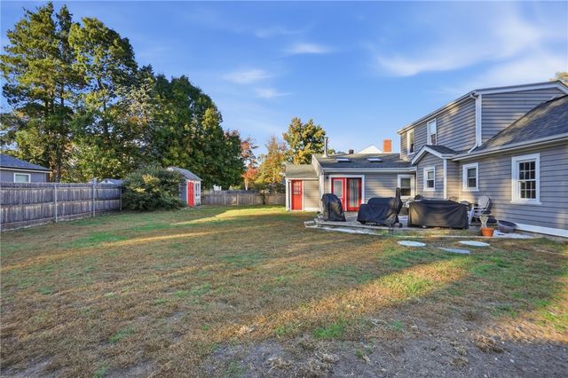 99 George Arden Avenue, Warwick, RI 02886
