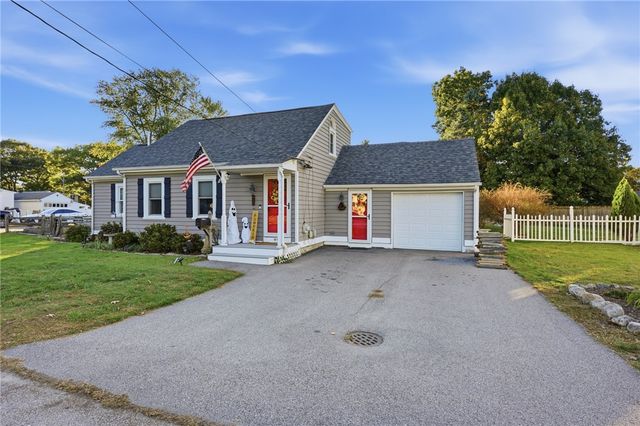 99 George Arden Avenue, Warwick, RI 02886