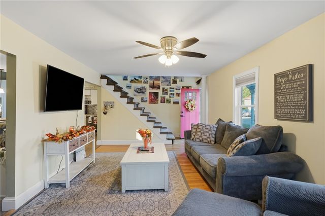 99 George Arden Avenue, Warwick, RI 02886