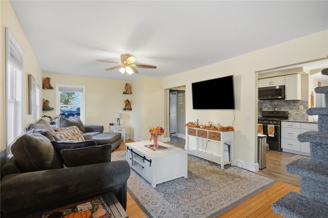 99 George Arden Avenue, Warwick, RI 02886
