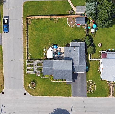 99 George Arden Avenue, Warwick, RI 02886