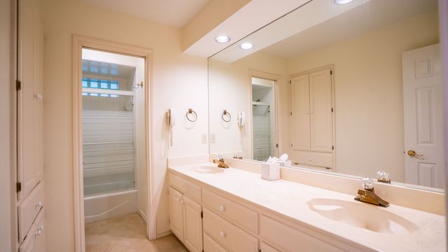6520 Fall Creek Highway, Granbury, TX 76049