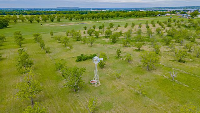 6520 Fall Creek Highway, Granbury, TX 76049