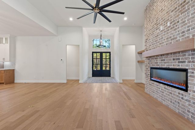 25061 Seguin Trail, Montgomery, TX 77316