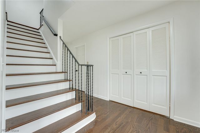 33065 Arlesford Drive, Solon, OH 44139