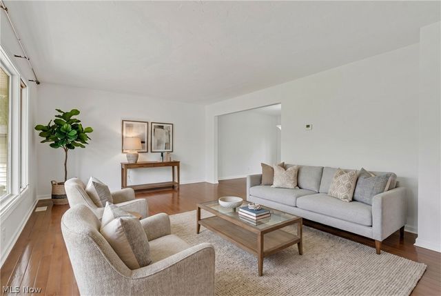 33065 Arlesford Drive, Solon, OH 44139