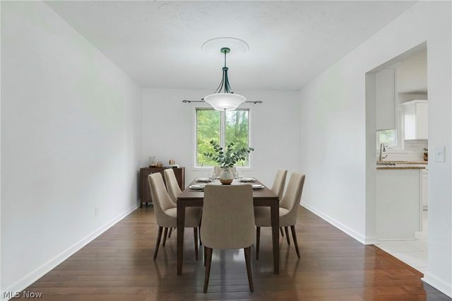 33065 Arlesford Drive, Solon, OH 44139