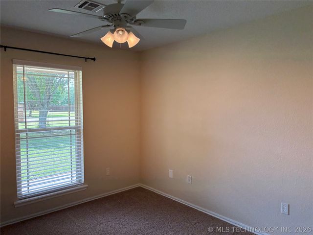 67 Magnolia Drive, Lone Grove, OK 73401