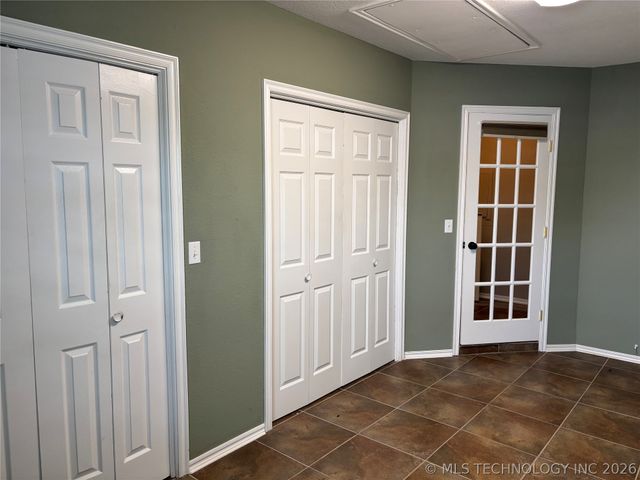 67 Magnolia Drive, Lone Grove, OK 73401