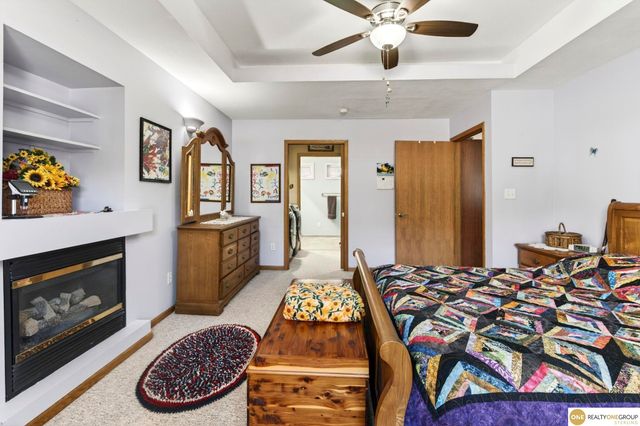 9678 Oak Valley Road, Blair, NE 68008