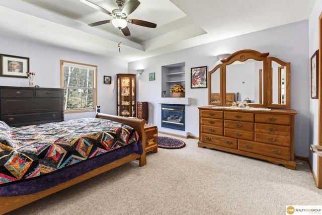 9678 Oak Valley Road, Blair, NE 68008