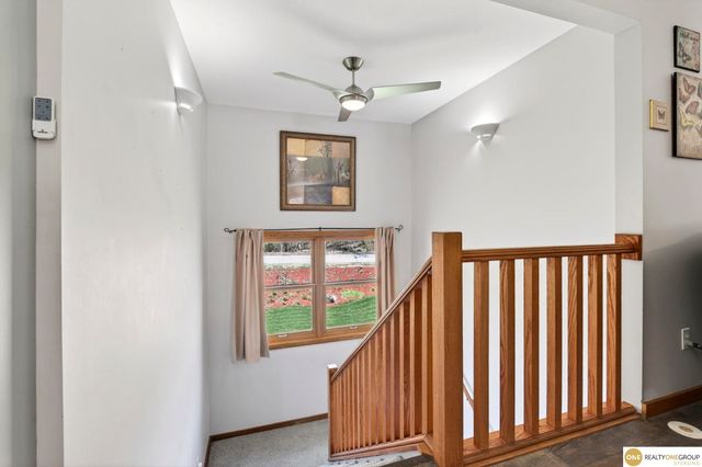 9678 Oak Valley Road, Blair, NE 68008