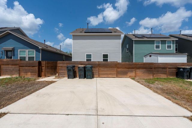 889 Powell ST, Kyle, TX 78640