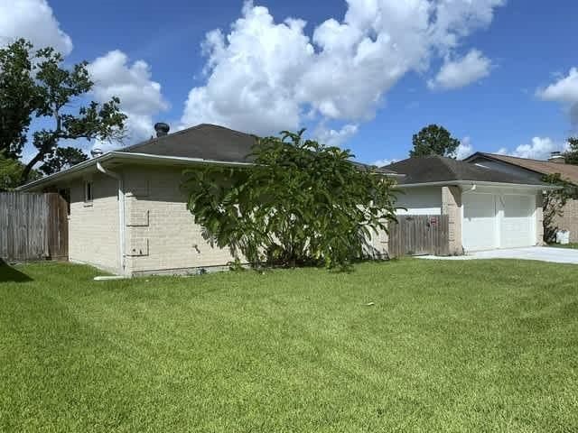 16223 Barcelona Drive, Friendswood, TX 77546