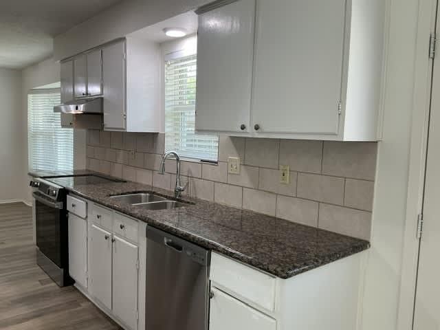 16223 Barcelona Drive, Friendswood, TX 77546