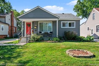 1022 Whitcomb Avenue, Royal Oak, MI 48073