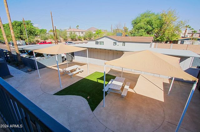 3219 E EARLL Drive 7, Phoenix, AZ 85018