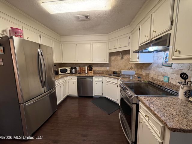 490 Brookstone Drive, Madison, MS 39110