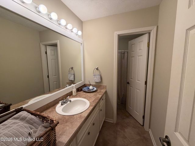 490 Brookstone Drive, Madison, MS 39110