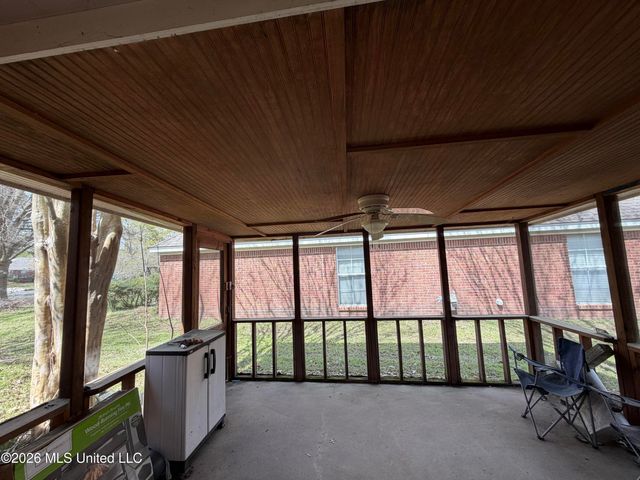 490 Brookstone Drive, Madison, MS 39110