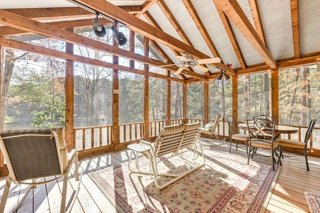 145 Stillwaters Lane, Hamilton, GA 31811
