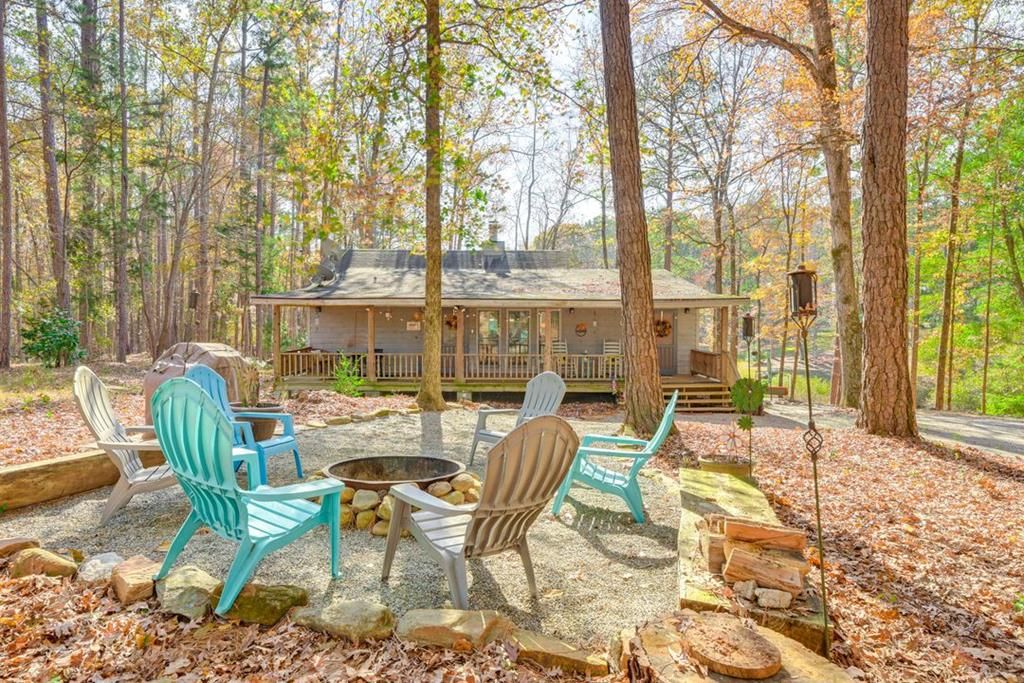 145 Stillwaters Lane, Hamilton, GA 31811
