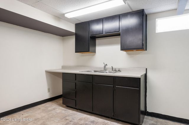 1721 San Jose Ave, Louisville, KY 40216