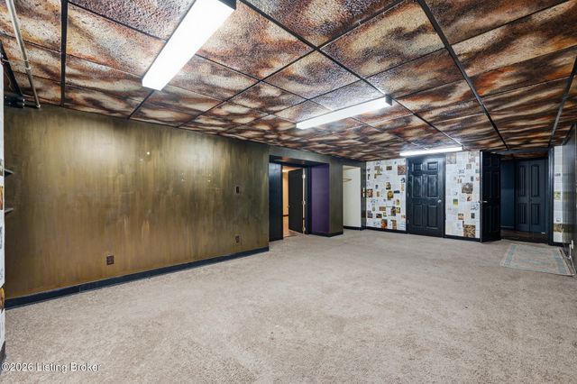 1721 San Jose Ave, Louisville, KY 40216