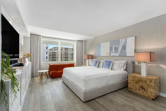 199 Ocean Lane Drive 801, Key Biscayne, FL 33149
