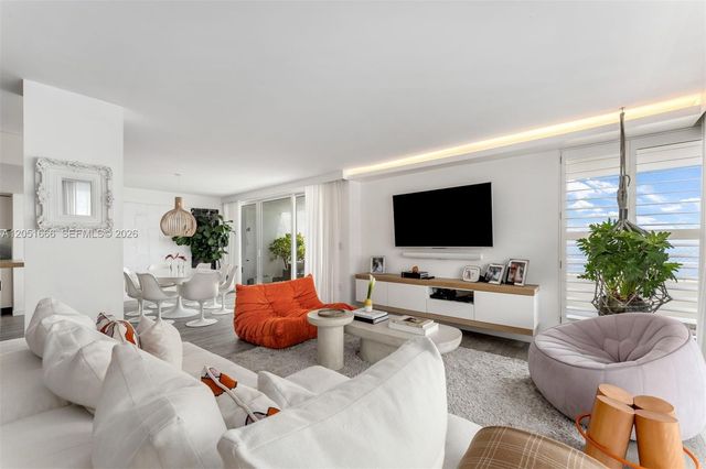 199 Ocean Lane Drive 801, Key Biscayne, FL 33149