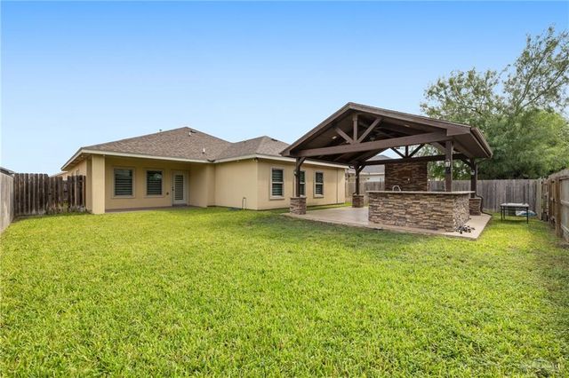 1511 Montecruz Street, Mission, TX 78574