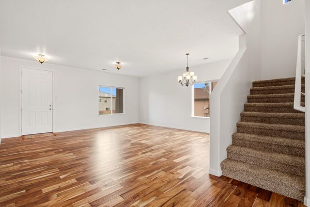 1105 Sugar Ridge Court SE, Rio Rancho, NM 87124