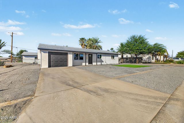6706 E BUTTE Street, Mesa, AZ 85205