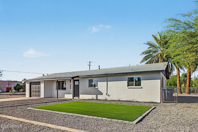 6706 E BUTTE Street, Mesa, AZ 85205