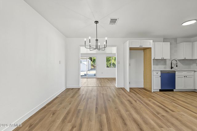 6706 E BUTTE Street, Mesa, AZ 85205