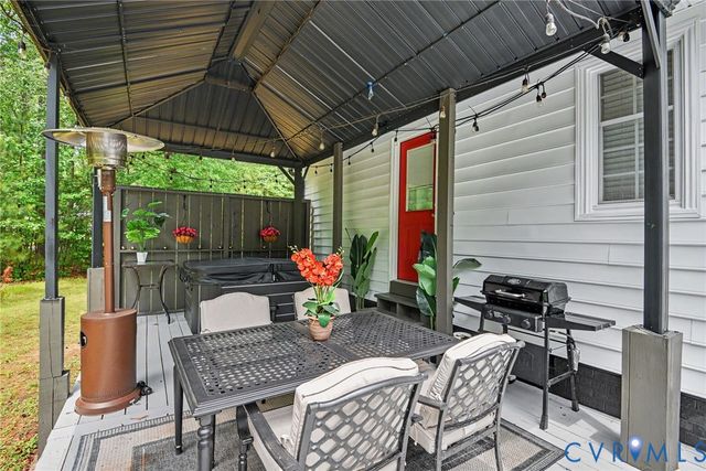 9820 Beaver Bridge Rd, Chesterfield, VA 23838