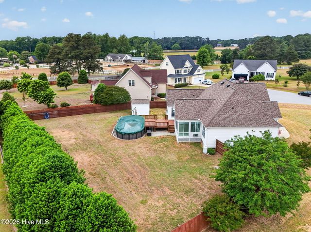 8101 Claybrooke Court, Willow Spring, NC 27592