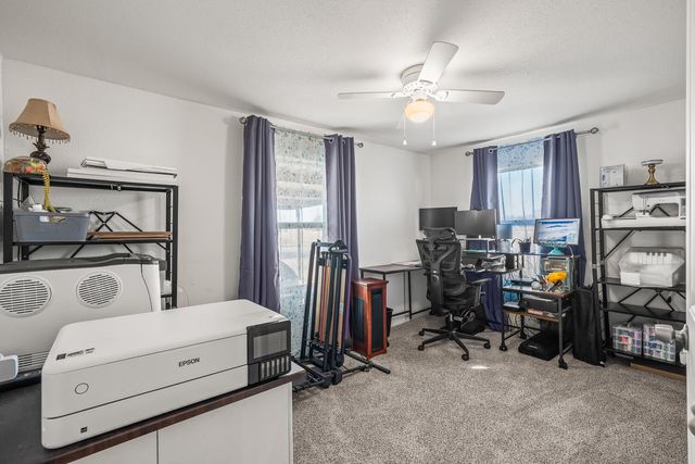 1070 S 1st Street, Slaton, TX 79364