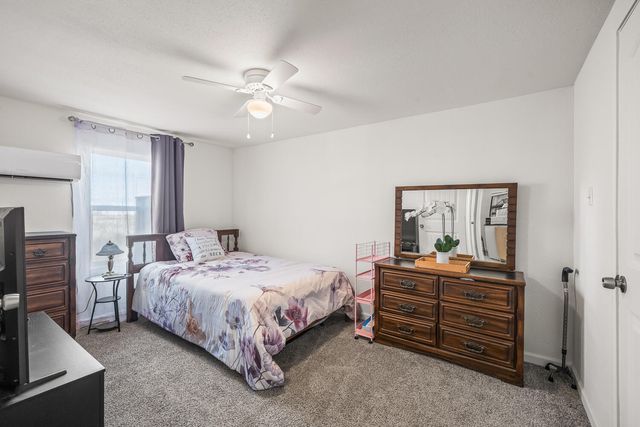 1070 S 1st Street, Slaton, TX 79364