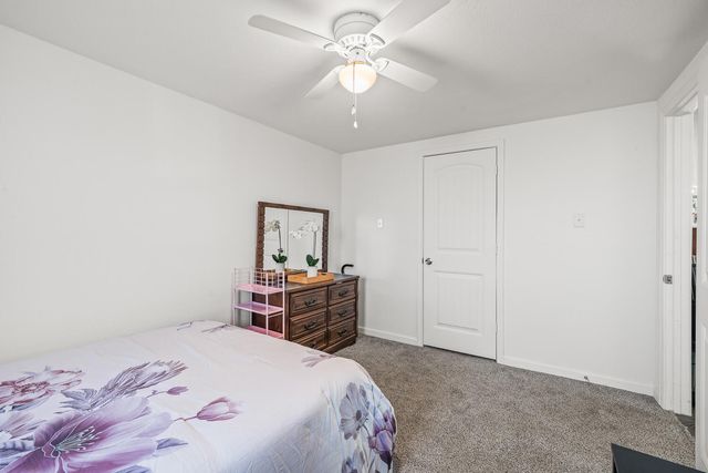 1070 S 1st Street, Slaton, TX 79364