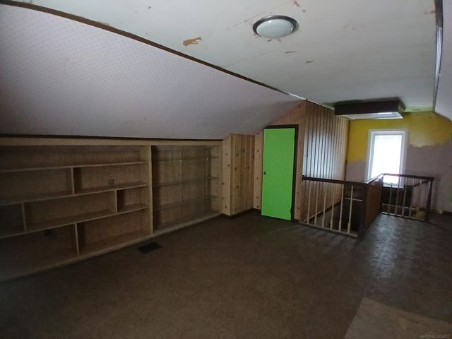 22646 Lakeland Street, St Clair Shores, MI 48081
