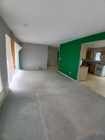 22646 Lakeland Street, St Clair Shores, MI 48081