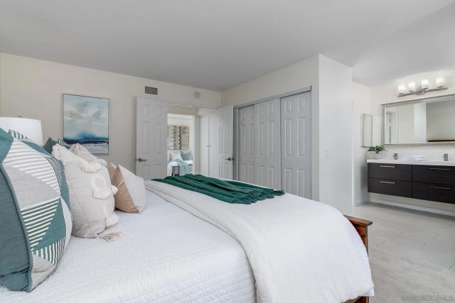 16556 Gabarda Rd, San Diego, CA 92128