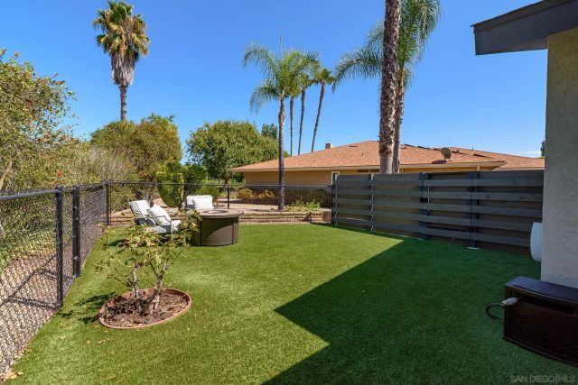 16556 Gabarda Rd, San Diego, CA 92128