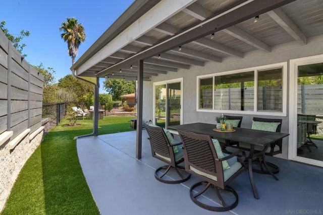 16556 Gabarda Rd, San Diego, CA 92128