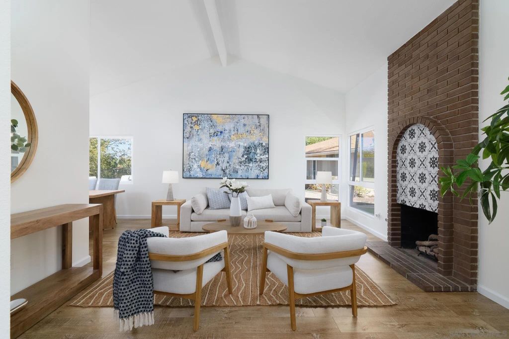 16556 Gabarda Rd, San Diego, CA 92128