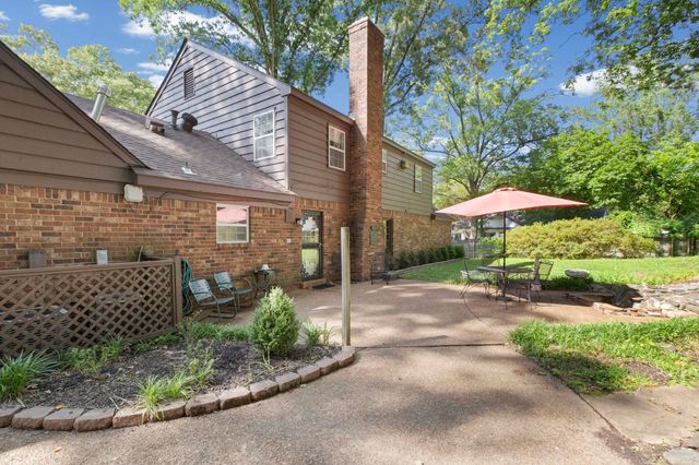 4653 CLEARWATER DR, Memphis, TN 38128