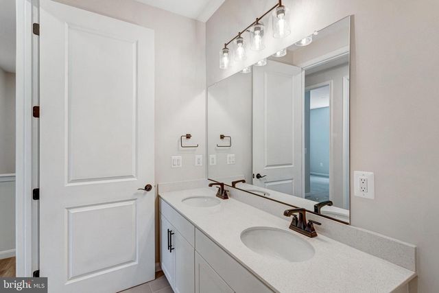 635 CLOVER LN, Orange, VA 22960